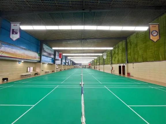 亿利达羽毛球馆